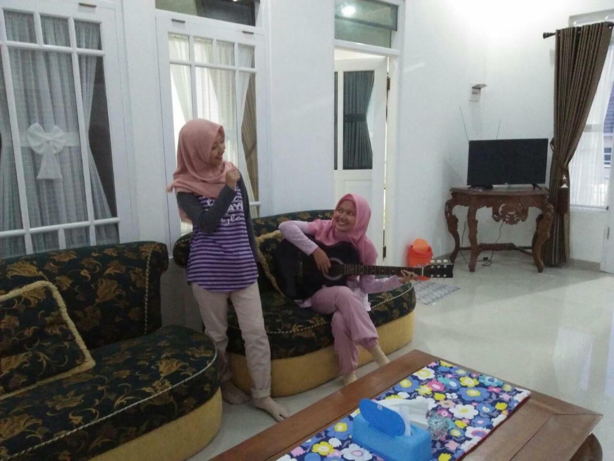 Rumah Mba Ayu Yogyakarta Eksteriør billede